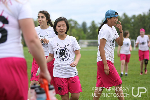 USAU 2013 HS Northeasterns -- Sunday, Girls Quarterfinals
