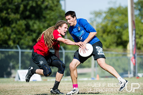 USAU_Nationals_2013_Sunday_20131020_150207_JBP13094