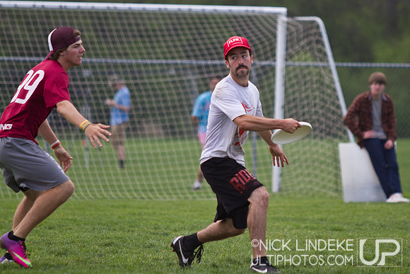 Sunday action from the 2013 D-III National Championships