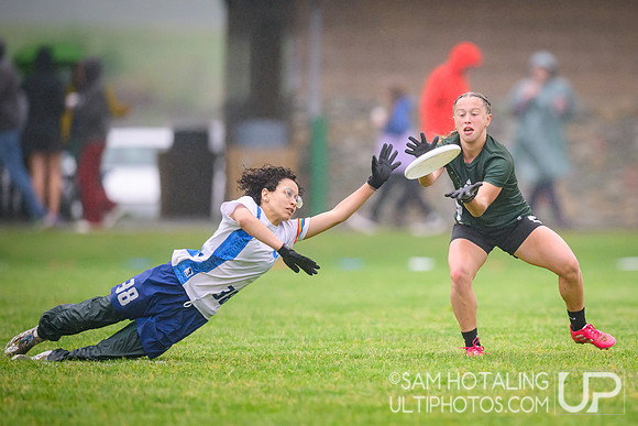 Saturday highlights from USAU D-III College Championships