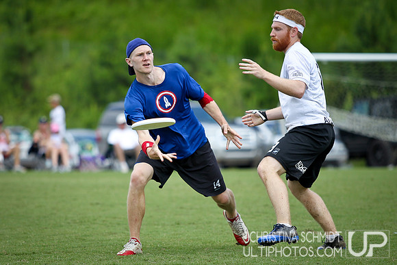 Men's Sunday - Round 5 - Christina - Club Terminus 2013