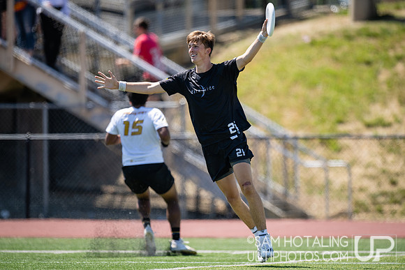 Highlights from finals during USAU DI College Championships at Kings Stadium