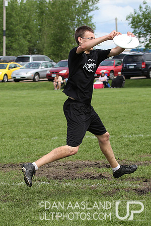 Sat Round 2 - Open D-II - MN HS State Champs 2013