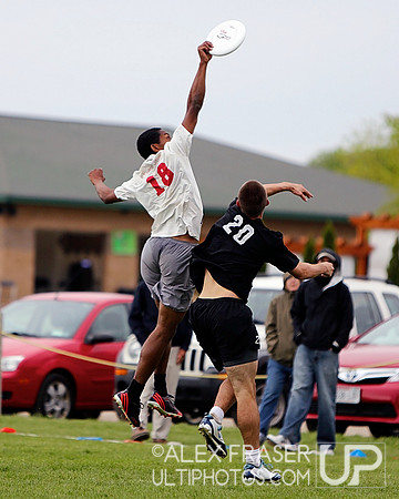 Sat Pre-Qtrs - 2013 D-I College Champs