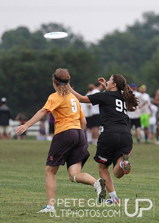 Round 5 of Women's pool play of the 2013 Chesapeake Open