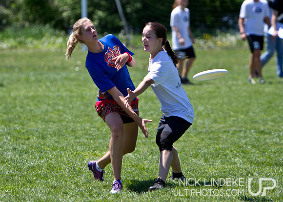 Friday Pool Play - Round 3 - 2013 D-I College Champs