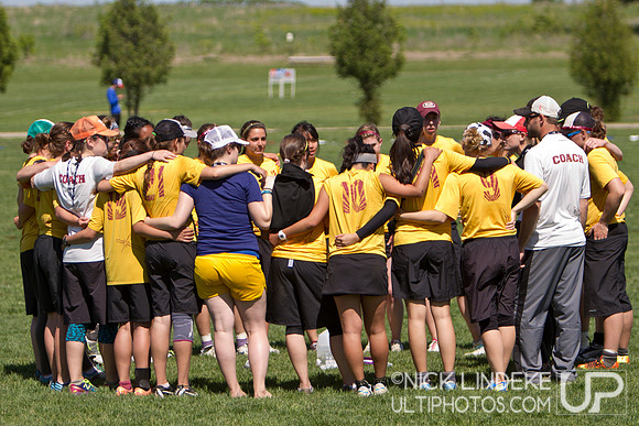 Friday Pool Play - Round 4 - 2013 D-I College Champs
