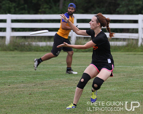 Round 1 of Mixed pool play of the 2013 Chesapeake Open