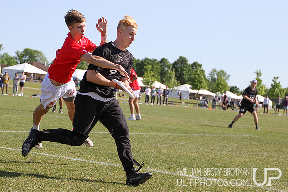 Day 1 of 2023 D-I College Championships.