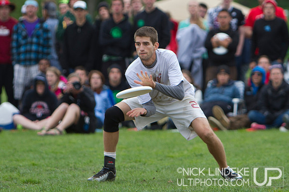 Saturday Pool Play - Round 4 - 2013 D-I College Champs