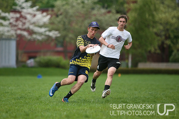 USAU 2013 HS Northeasterns -- Sunday, Open Semifinals