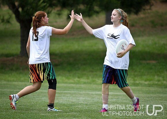Round 4 - Sat Girls - USAU 2013 HS Southerns