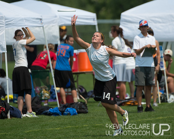 2012 USAU D-I College Championships Saturday Action