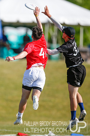 Day 1 of 2023 D-I College Championships.