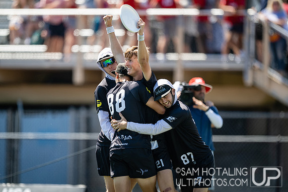 Highlights from finals during USAU DI College Championships at Kings Stadium