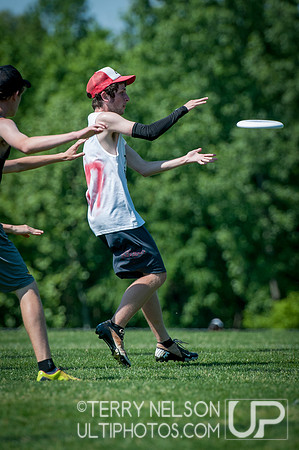 Quarters - Open Sun - USAU 2013 HS Southerns