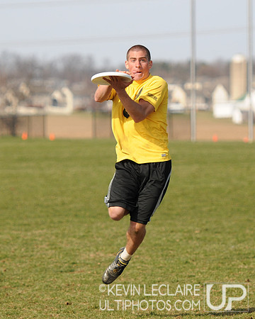 Sunday Open Division Finals Round Action