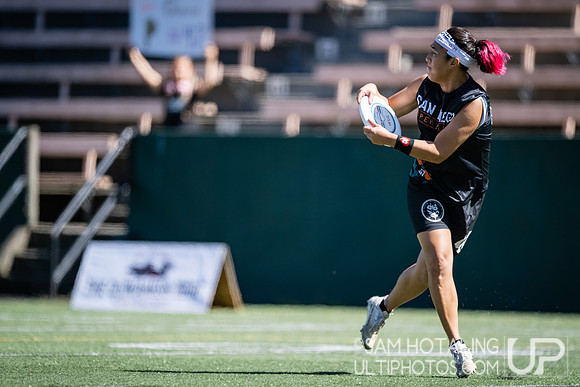 San Diego Super Bloom vs Utah Wild in semifinals at WUL Championship Weekend