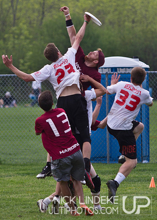 Sunday action from the 2013 D-III National Championships