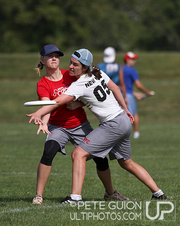 Round 4 of Women's pool play of the Chesapeake Invite
