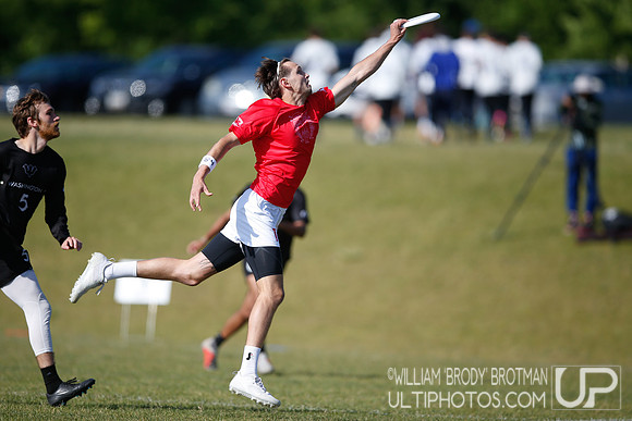 Day 1 of 2023 D-I College Championships.