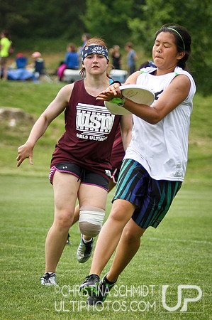 Round 4 - Sat Girls - USAU 2013 HS Southerns