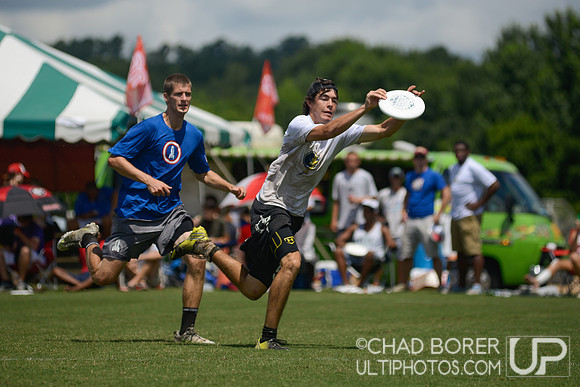 Men's Sunday - Round 5 - Chad - Club Terminus 2013