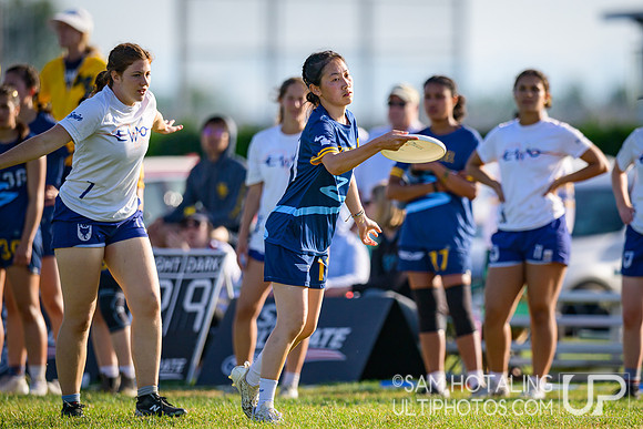 Pre-quarterfinals at USAU D-I College Championships