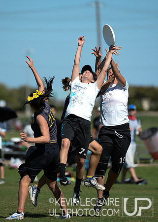 2013 USA Ultimate Club National Championships Thursday