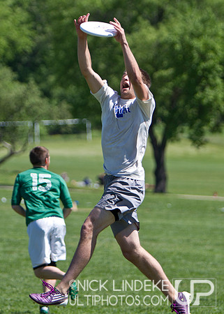 Friday Pool Play - Round 2 - 2013 D-I College Champs