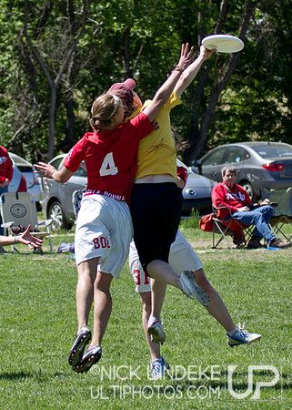 Friday Pool Play - Round 4 - 2013 D-I College Champs