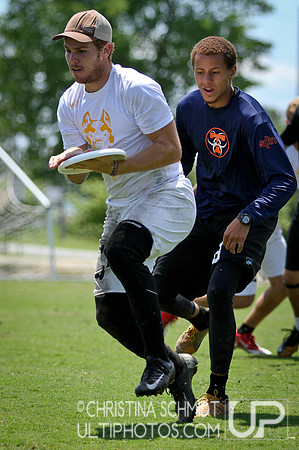 Pool A - Open Sun - Southeast D-I Regionals - USAU College 2013