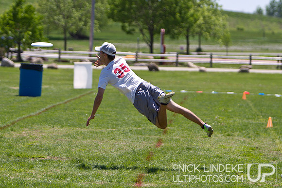 Friday Pool Play - Round 3 - 2013 D-I College Champs