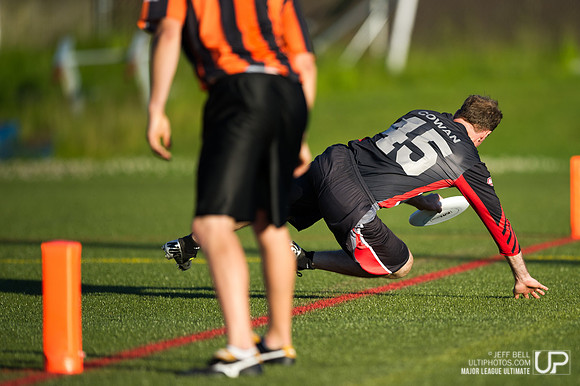 nighthawks_rainmakers_20130622_195953_JBP0901