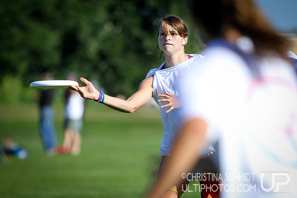 Saturday Girls U19 - Round 1 - YCC 2013