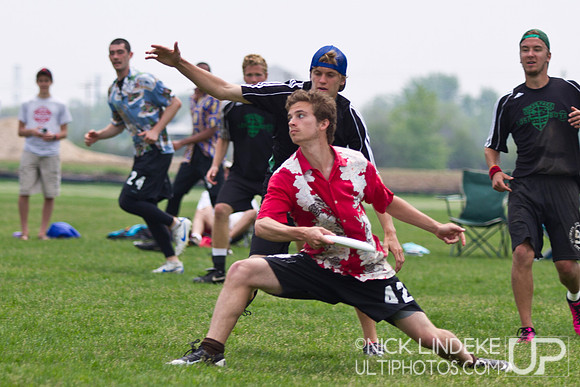 Sunday action from the 2013 D-III National Championships