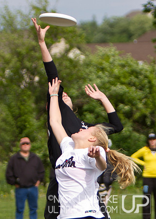 Quarter Finals - 2013 D-I College Champs