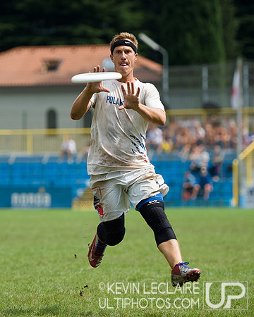 Drag'n Thrust vs. Polar Bears -- WUCC Mixed Final