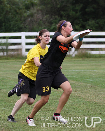 Round 1 of Mixed pool play of the 2013 Chesapeake Open