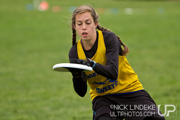 Saturday Pool Play - Round 1 - 2013 D-I College Champs