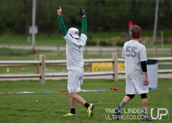 Saturday Pool Play - Round 4 - 2013 D-I College Champs
