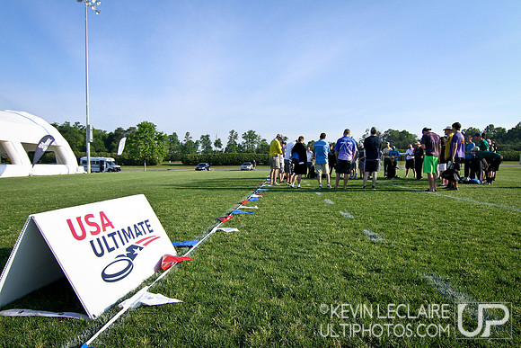 Pre/Post Game & Vendor Expo - USAU 2013 HS Southerns