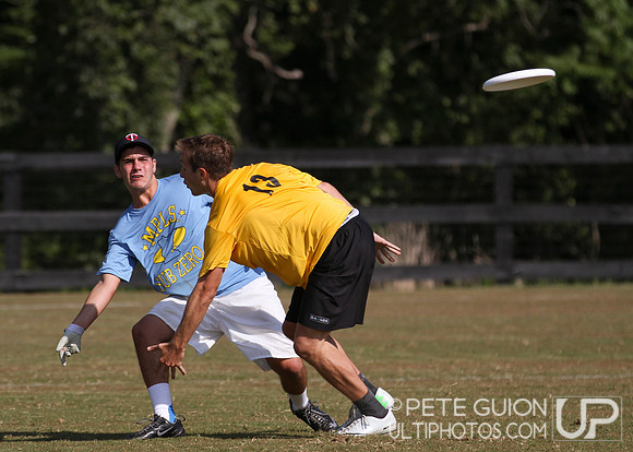 Round 1 of Open pool play of the Chesapeake Invite