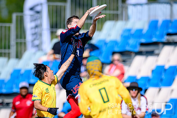 Mixed semifinals during World Ultimate Championships at Runaway Bay Sports Precinct