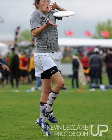 Sunday 8:30am Quarterfinals Round Action -- 2011 USAU College Championships