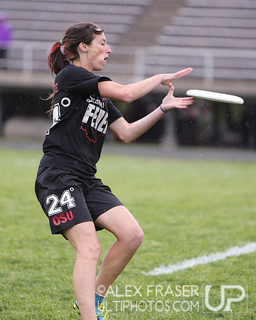 Sunday Highlights - 2013 USA Ultimate D-I College Champs