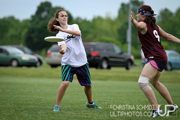 Round 4 - Sat Girls - USAU 2013 HS Southerns