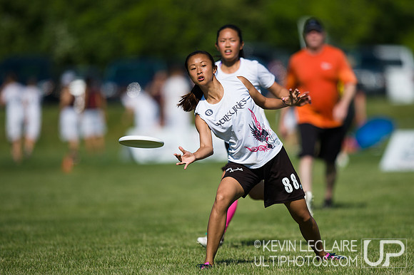 2014 USAU D-I College Champs Saturday Round 1 Action