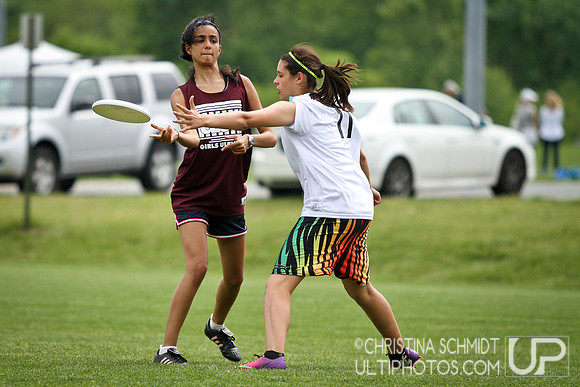 Round 4 - Sat Girls - USAU 2013 HS Southerns