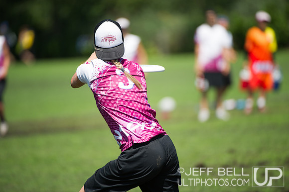 wucc2014_day3_20140804_140406_JBP03849